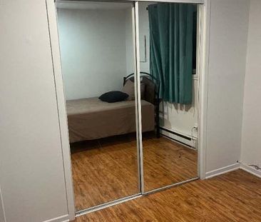 Très grande chambre à Repentigny - Photo 4