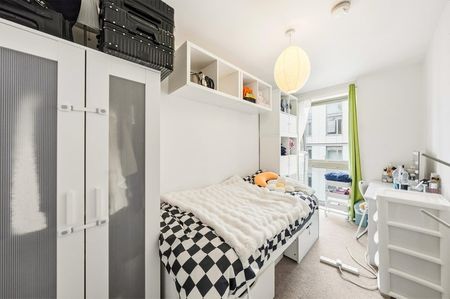 Room in a Shared Flat, All Saints Station, E14 - Photo 4