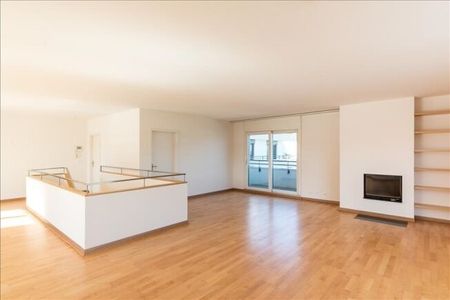 Magnifique penthouse en duplex avec vue sur le lac et grandes terrasses - Photo 2