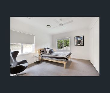 Corporate Executive Residence with Furnishings Optional - Photo 5