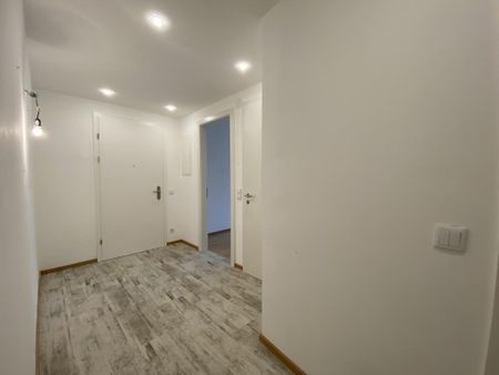 Zehnerviertel, Bahnhofsnähe!!! ABENDSONNE!!! Großzügige 2 Zimmer Wohnung mit Loggia!!! - Foto 3