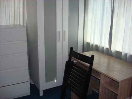 2 bedroom private hall to rent - Photo 4