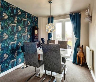 3 Bed Terraced House, Leonard Street, NG6 - Photo 5