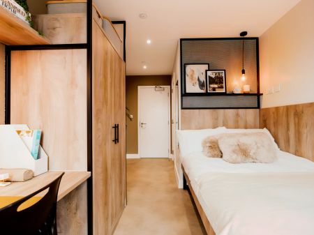 Prestige En-suite - Photo 2