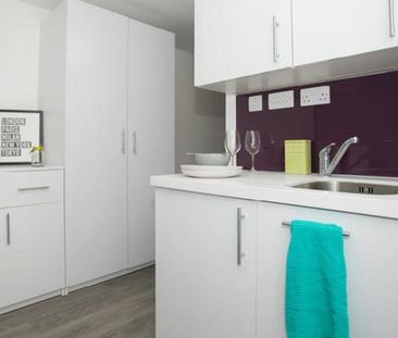 Studio to rent - Photo 4