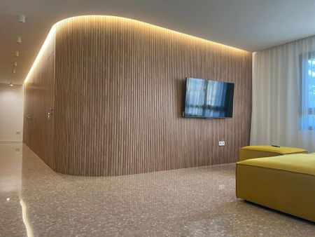 4 room luxury Apartment for rent in Valencia - Photo 3