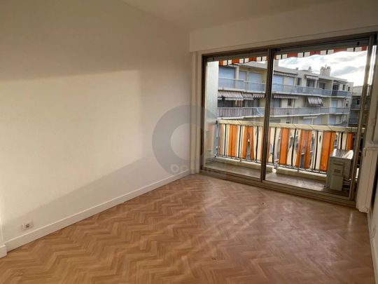 Location Appartement 2 pièces 45m² MENTON 06500 - Photo 1