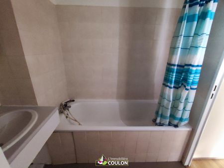 Location Appartement 1 pièce 22m² - Photo 4