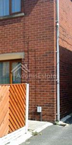 Staincliffe Road, Dewsbury, WF13 - Photo 3