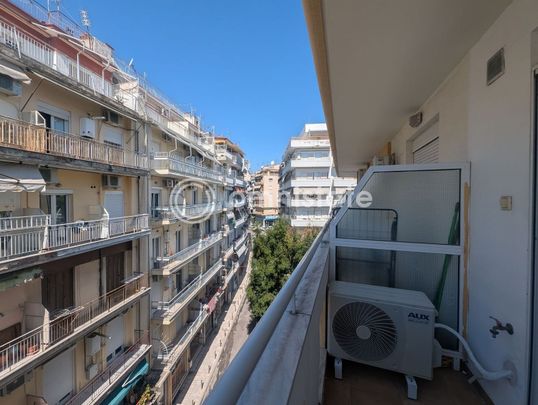 Studio/Γκαρσονιέρα για ενοικίαση Καμάρα - Ροτόντα (Κέντρο Θεσσαλονίκης) - Φωτογραφία 1