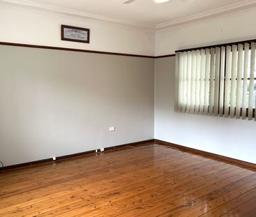 NEAT AS A PIN HOME IN GREAT LOCATION - Photo 2