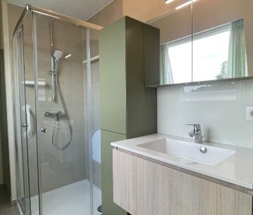 Appartement te huur in Oudenaarde voor € 800 met 1 slaapkamer - Photo 2