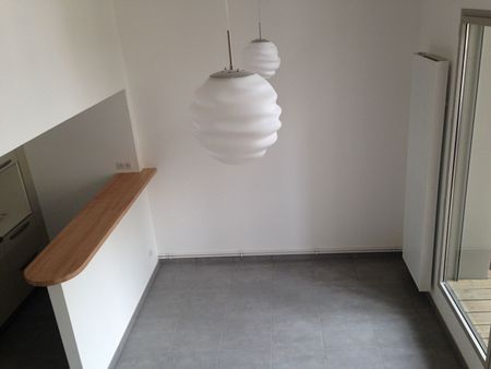 Location Appartement 2 pièces 47m² - Photo 3