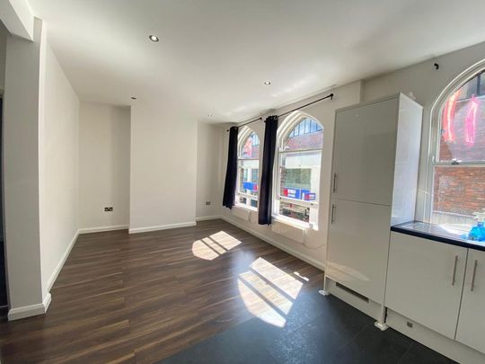 1 bedroom flat to rent - Photo 1
