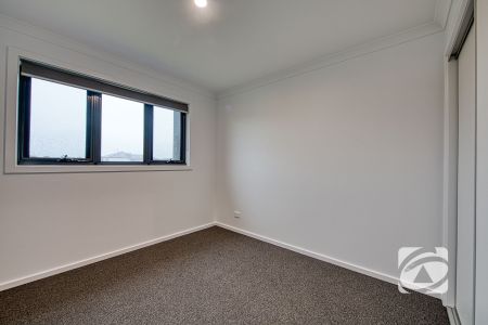 BRAND NEW TOWNHOUSE - Photo 3