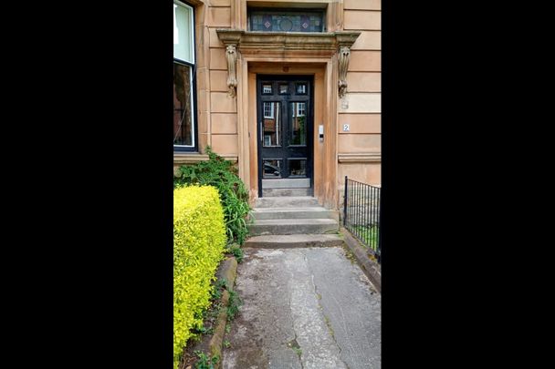 1 Bed Flat, Caledon Street, G12 - Photo 1