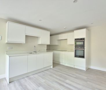 A modern one-bedroom, first floor apartment on Cherry Hinton Road w... - Photo 4