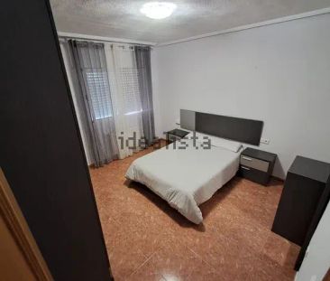 Alquiler de chalet adosado en Calle Repuente, 3 - Photo 4