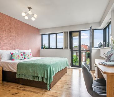 27 THE MEWS, BENTLEY LANE Leeds - LS6 4AJ - Photo 4