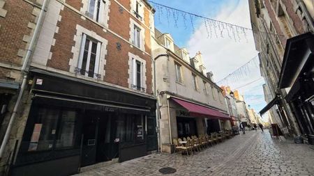 Location Appartement 3 Pièces 77 m² - Photo 4