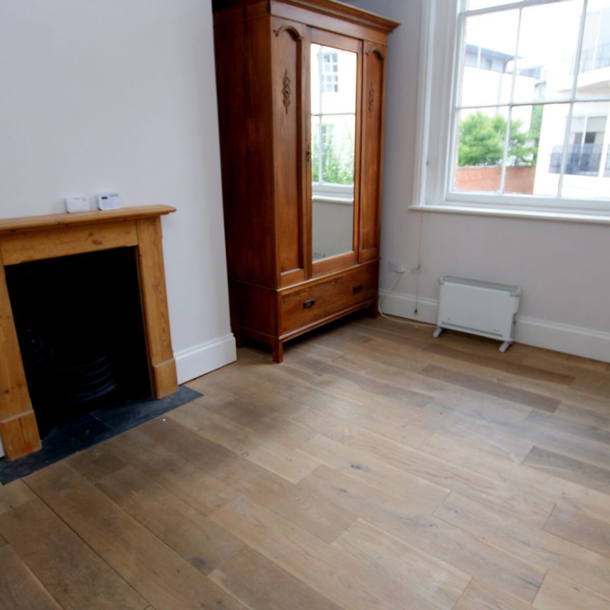 5 Pembury Lansdown Crescent, CHELTENHAM GL502JX - Photo 1