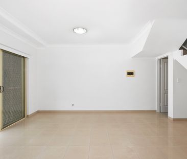 5/39-41 Houston Road, Kingsford NSW 2032 - Townhouse For Rent | Domain - Photo 3