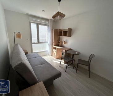 Location Appartement 1 pièce 18m² LA ROCHELLE 17000 - Photo 2