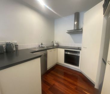 City Living! - Photo 1