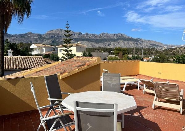 Beautiful independent chalet with 2 bedrooms and pool between Altea and Alfaz del Pi – #AC-05482