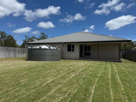 Modern Home with Space, Comfort and Convenience - Photo 2