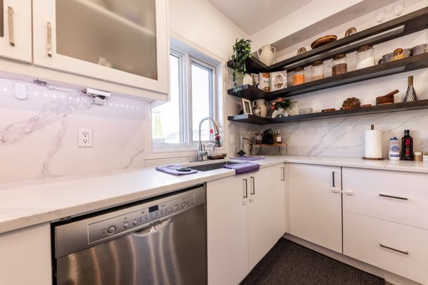 2045 100e Avenue, H7T 3C4, H7T 3C4, Laval - Photo 1