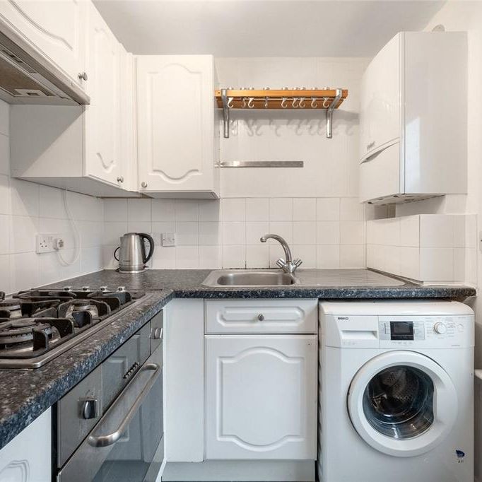 1 bedroom apartment to rent - Photo 1