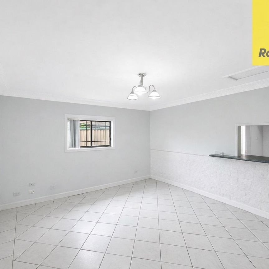 Granny Flat ready for you to move in! - Photo 1