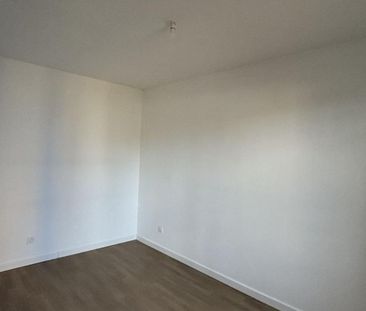 Location Appartement P1 neuf Castelnau-le-lez - Photo 3