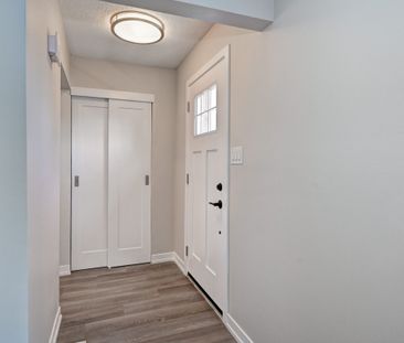 For Lease - 78 Barwood Crescent, Kitchener, Ontario - Photo 3