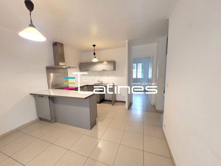 Location Appartement 3 pièces 43m² NIMES 30000 - Photo 3