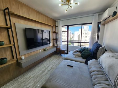 Apartamento com 3 quartos e 112m² para alugar em Beiramar, Florianópolis. - Foto 4