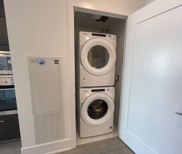 For Lease - 1 Edgewater Drive Unit# Ph20, Toronto, Ontario - Photo 1