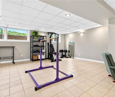 984 #8 Highway, Stoney Creek, Ontario, L8E5H9 - Photo 2