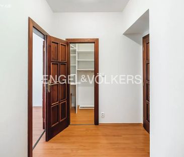 Pronájem bytu 4+kk 140 m² - Photo 1