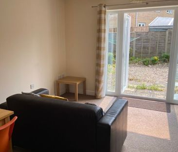 Roe Drive, NR5 8BT - Photo 2