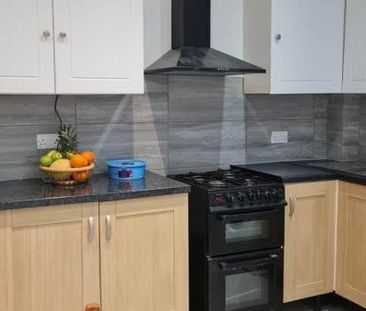 4 Bed Detached House, Blagden St, S2 - Photo 2