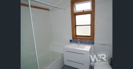 CUTE, COSY & CENTRAL LIVING - Photo 4