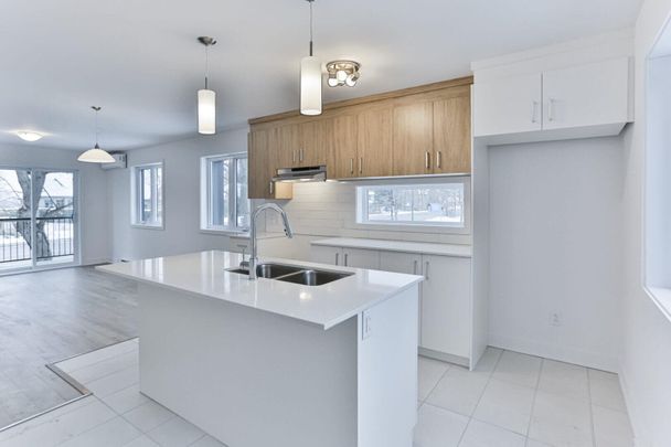 Rue Notre-Dame, J5Y 1C9, Repentigny - Photo 1