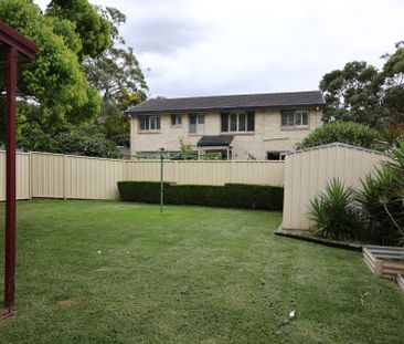 Includes Lawn Maintenance & Pet friendly home - Photo 2