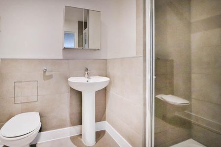 2 bedroom flat to rent - Photo 5