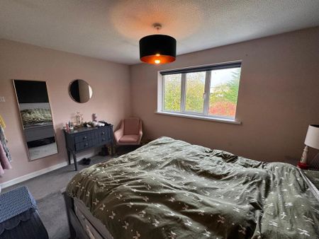 2 bedroom semi-detached house to rent - Photo 5