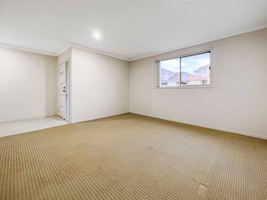 Family Home In The Heart Of Hamlyn Terrace - Photo 1