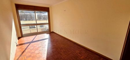 Vila Nova de Gaia, Porto - Photo 3