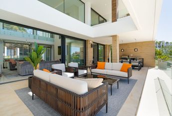 5 bedroom luxury Villa for rent in Marbella, Andalusia